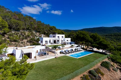 luxury-ibiza-alexia-santjosep-12-w1925-h1080 villa can alexia in ibiza