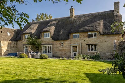 School Cottage 18