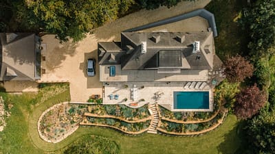 theescombe-hill-house-Amberley-Minchinhampton-Common-aerial-view theescombe hill house