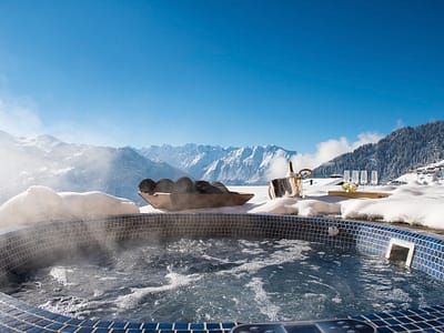 Chouqui - Hot Tub (3) chalet Chouqui Hot Tub